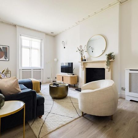 The Sussex Garden Retreat - Elegant 2Bdr Flat Appartamento Londra Esterno foto