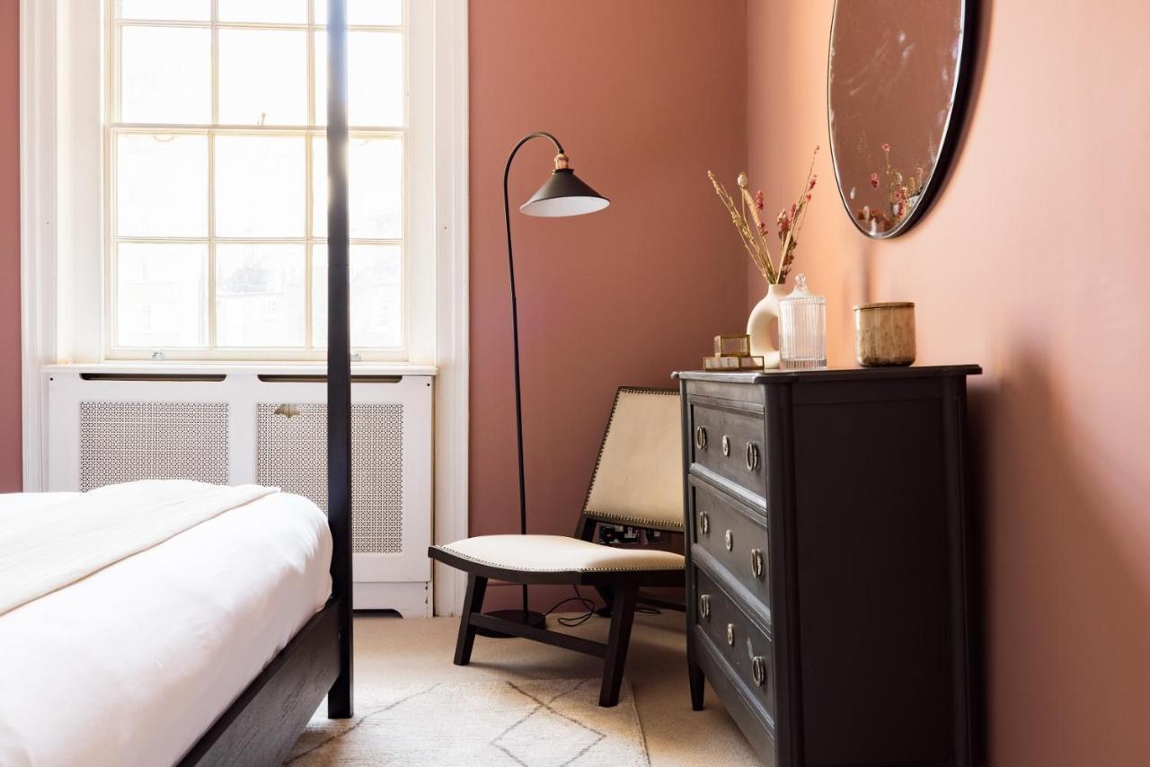 The Sussex Garden Retreat - Elegant 2Bdr Flat Appartamento Londra Esterno foto